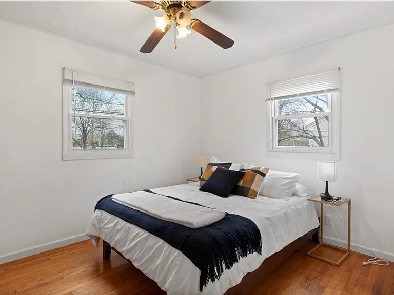 122 Westfall Rd — Photo 17