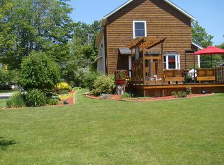 198 W Jefferson St, Jefferson, OH 44047