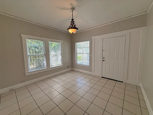 2904 W Cherry St Photo 1