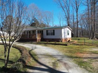 190 Hallmark Estates Dr, Salisbury, NC 28147