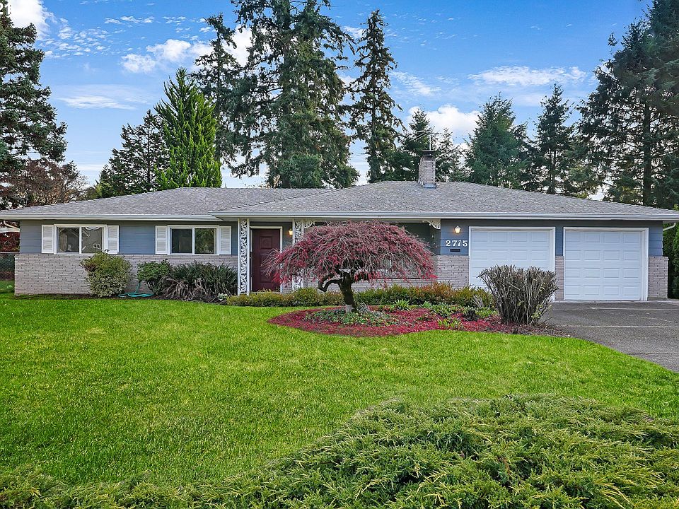 1st image of 2715 NE 45th St