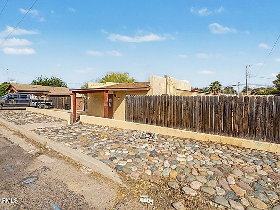3rd image of 389 W NAVAJO Street