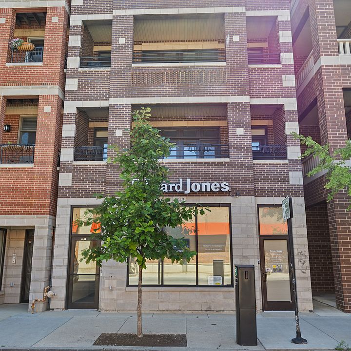 1st image of 4043 N Damen Ave #2