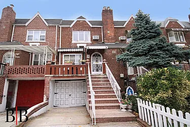 2421 East 17th Street