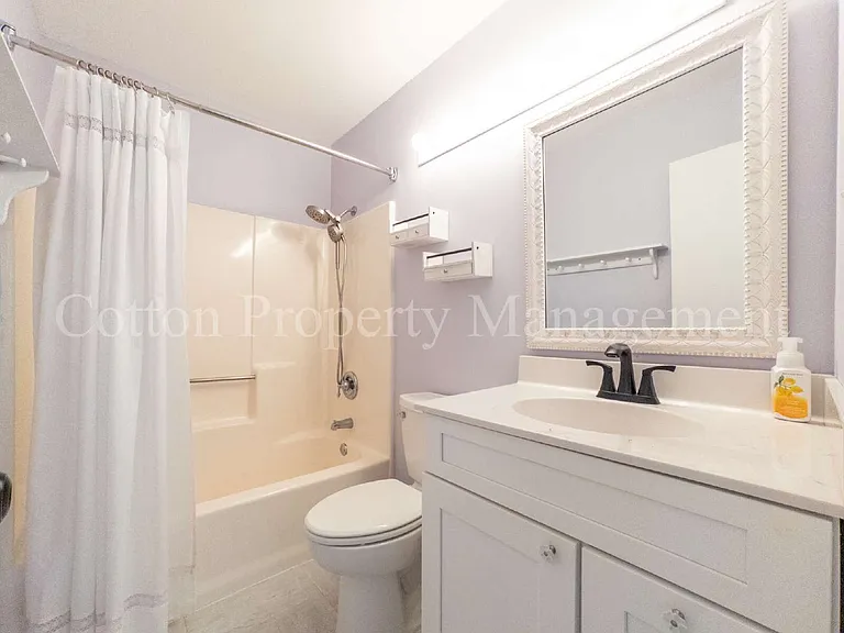 2030 Albert Cir — Photo 28
