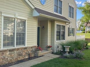 169 Patriot Hill Dr, Basking Ridge, NJ 07920