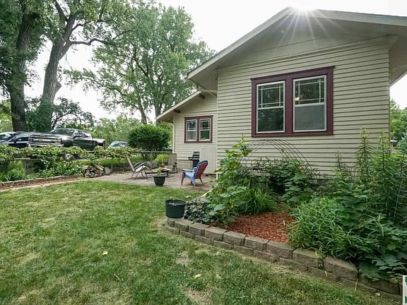 4th image of 3839 Jackson St