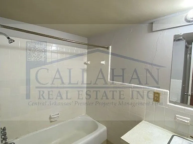 704 M Street — Photo 12