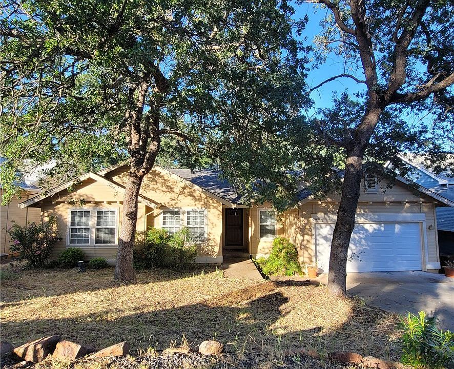 1st image of 18294 N Shore Dr