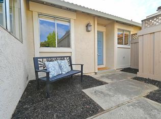 21 Clark Creek Cir, Clayton, CA
