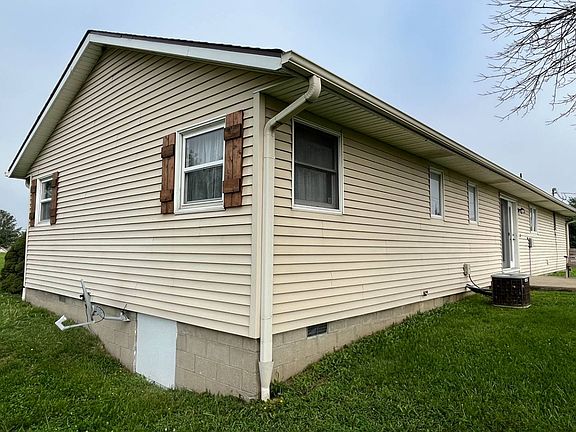 4th image of 1510 Daily Rd