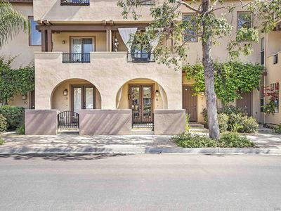 8301 Rio San Diego Dr UNIT 8, San Diego, CA, 92108