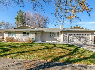 1569 Papago Dr, Medford, OR