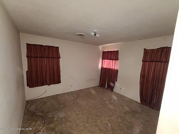 5th image of 1421 S Seminole St