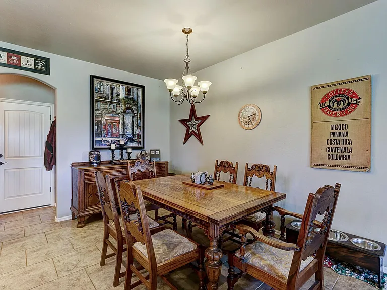 10625 Granada Dr — Photo 7