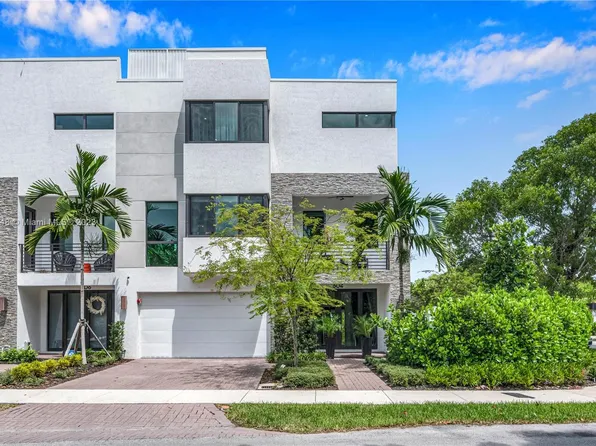 604 NE 15th Ave, Fort Lauderdale, FL 33304