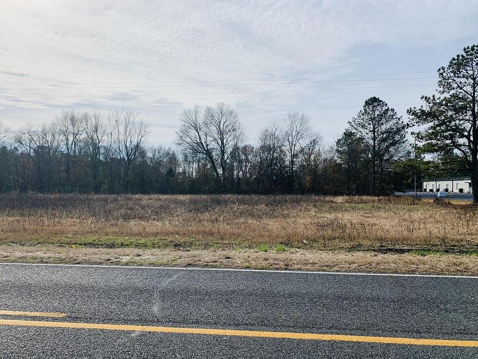 2nd image of Log Cabin Rd