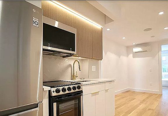 2nd image of 223 E 96th St #3F