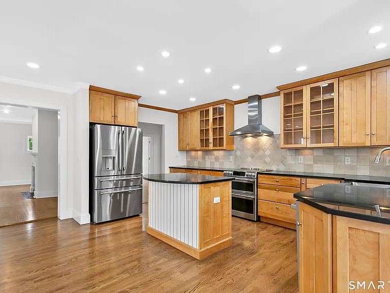 15 N Salem Rd — Photo 4