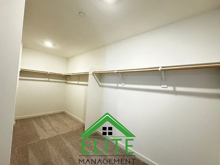 7655 Broadhead Way — Photo 16
