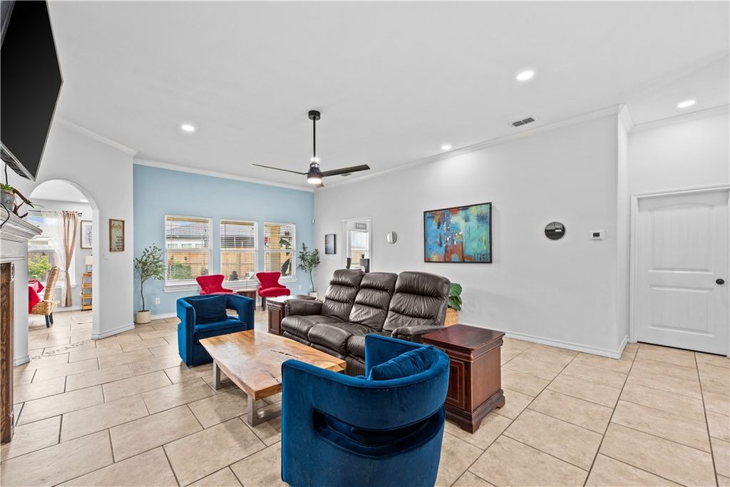 3601 Garnet Ct, Corpus Christi, TX - View 5