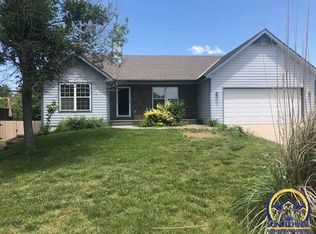 1104 W 13th Ln, Eudora, KS 66025