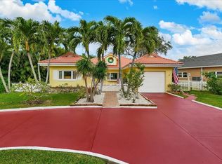 320 12th Ave, Indian Rocks Beach, FL 33785