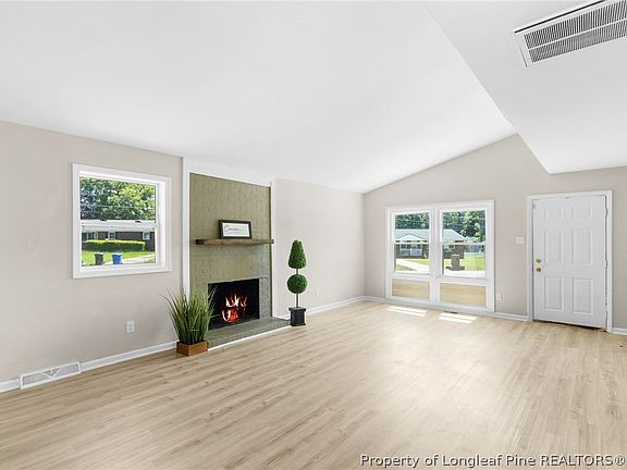 5th image of 434 Lynhurst Dr