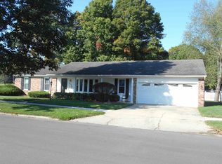 220 S Kingston Rd, Plymouth, IN 46563