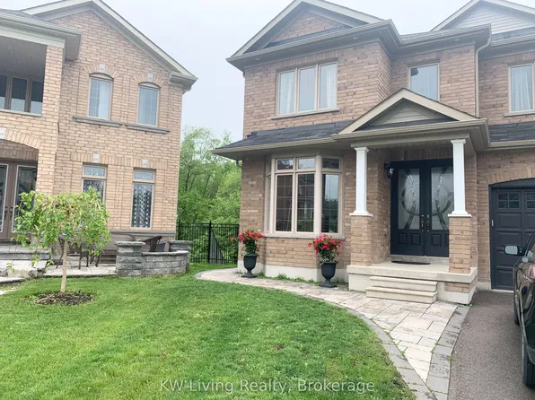 162 Art West Ave, Newmarket, ON L3X 0C1
