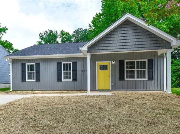 1319 Mayfair Ave, Greensboro, NC 27405