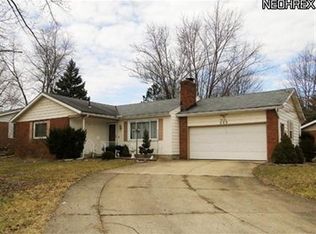 545 Woodland Dr, Medina, OH 44256
