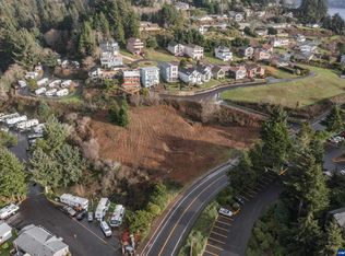 1005 SE Bay Blvd, Newport, OR 97365