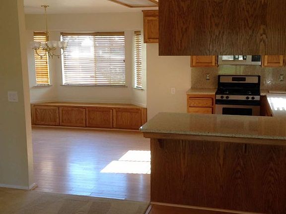 4th image of 3605 Georgeann Pl