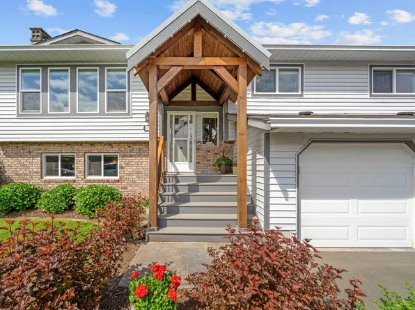 6235 Dundee Pl, Chilliwack, BC V2R 2H1
