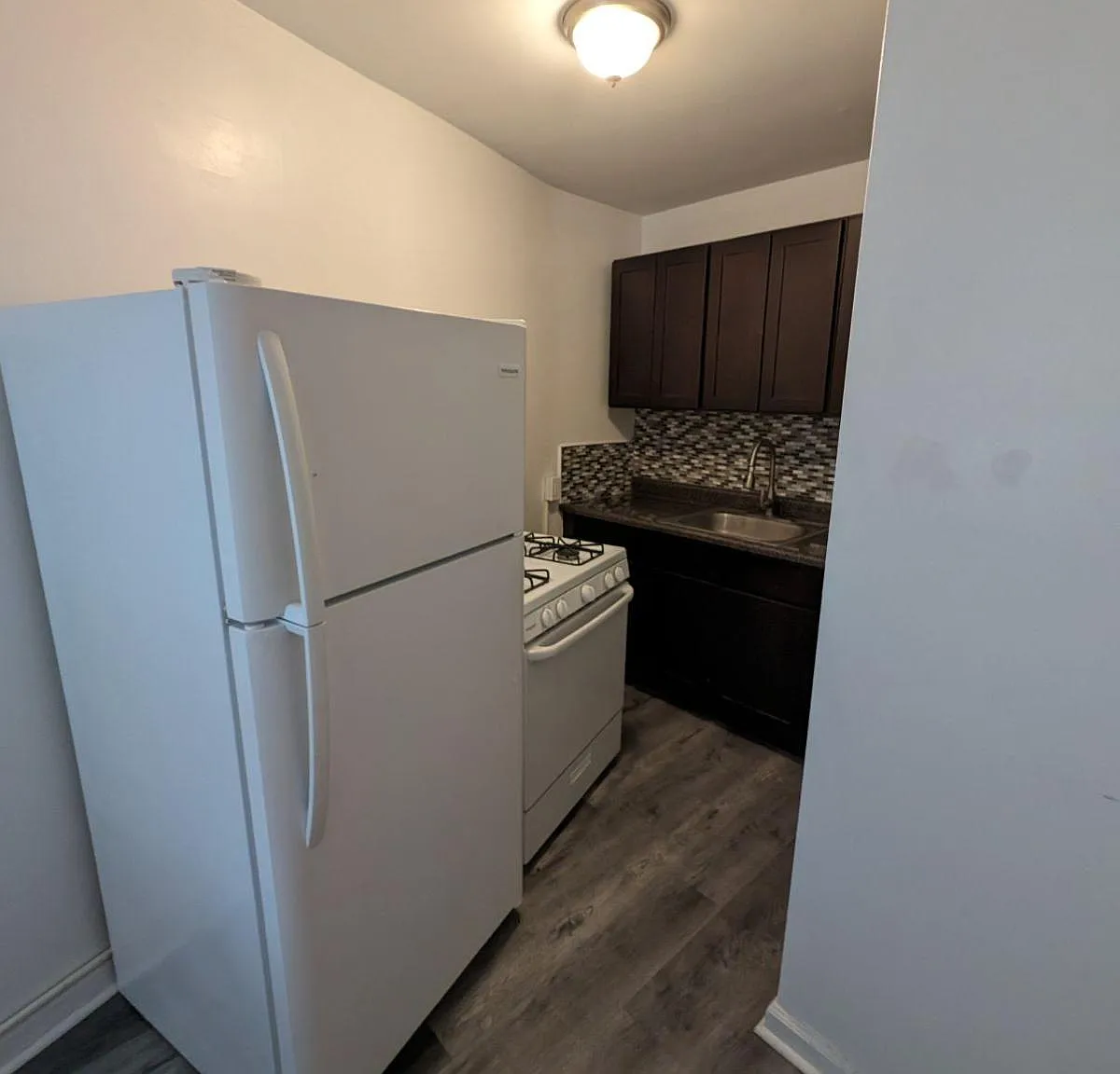 1 bed, $2,075 — Photo 2