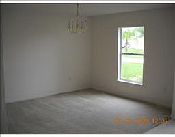 3rd image of 3051 Elbib Dr