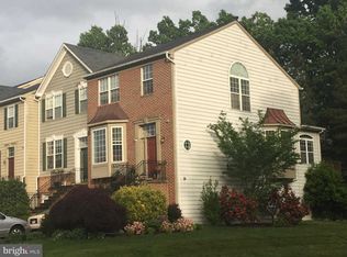 8641 Beech Hollow Ln, Springfield, VA 22153