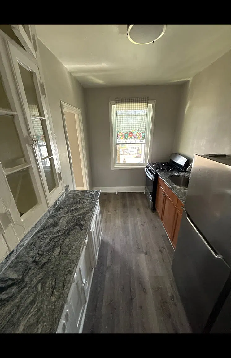 27 Stanwix Street — Photo 4