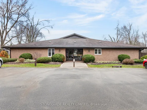 963 Armour Rd #10, Peterborough, ON K9H 7H2