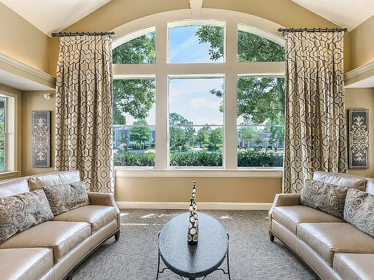 Lakes of Chateau Estates North — Photo 17