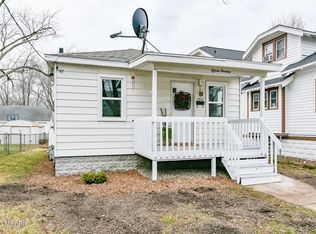1513 Alpine Ave NW, Grand Rapids, MI