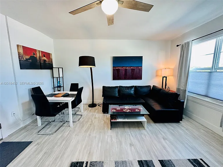 1200 Euclid Ave #308 — Photo 7