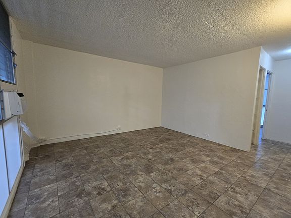 2nd image of 2437 Tusitala St #202