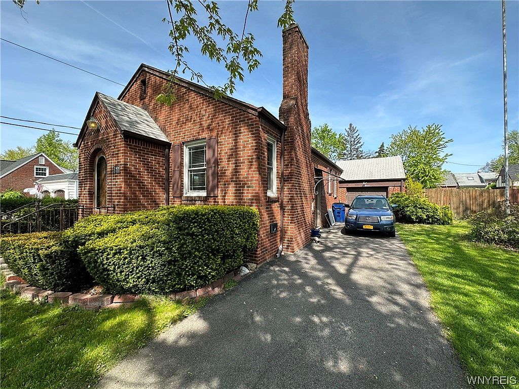 811 Eggert Rd, Amherst, NY 14226 Zillow