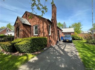 811 Eggert Rd, Amherst, NY 14226