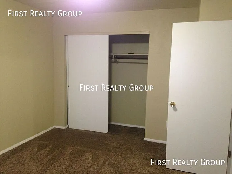 737 Wilmington Ave #7 — Photo 8