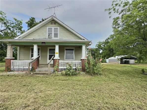 182 N Elm St, Milo, MO 64767