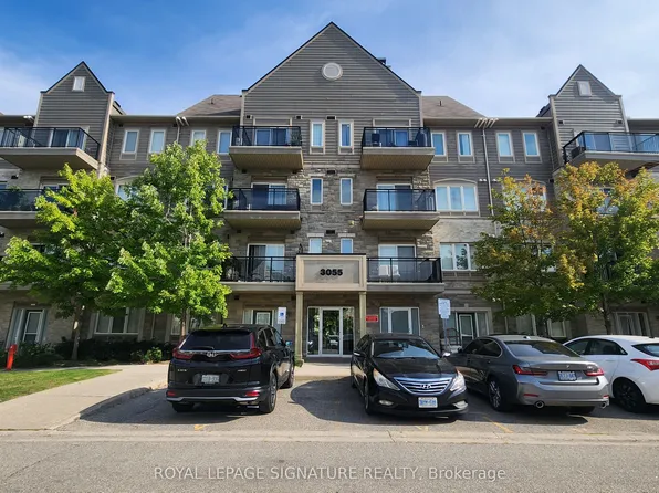 3055 Thomas St #406, Mississauga, ON L5M 0M4