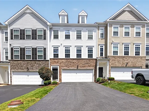 2263 Flint Dr, Washington, PA 15301